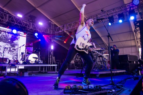 Photo by Dan Garcia/The Early Registration