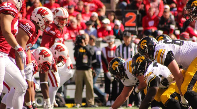 Recap: Iowa Defeats No. 19 Wisconsin to Take Home the Heartland Trophy, 10-6