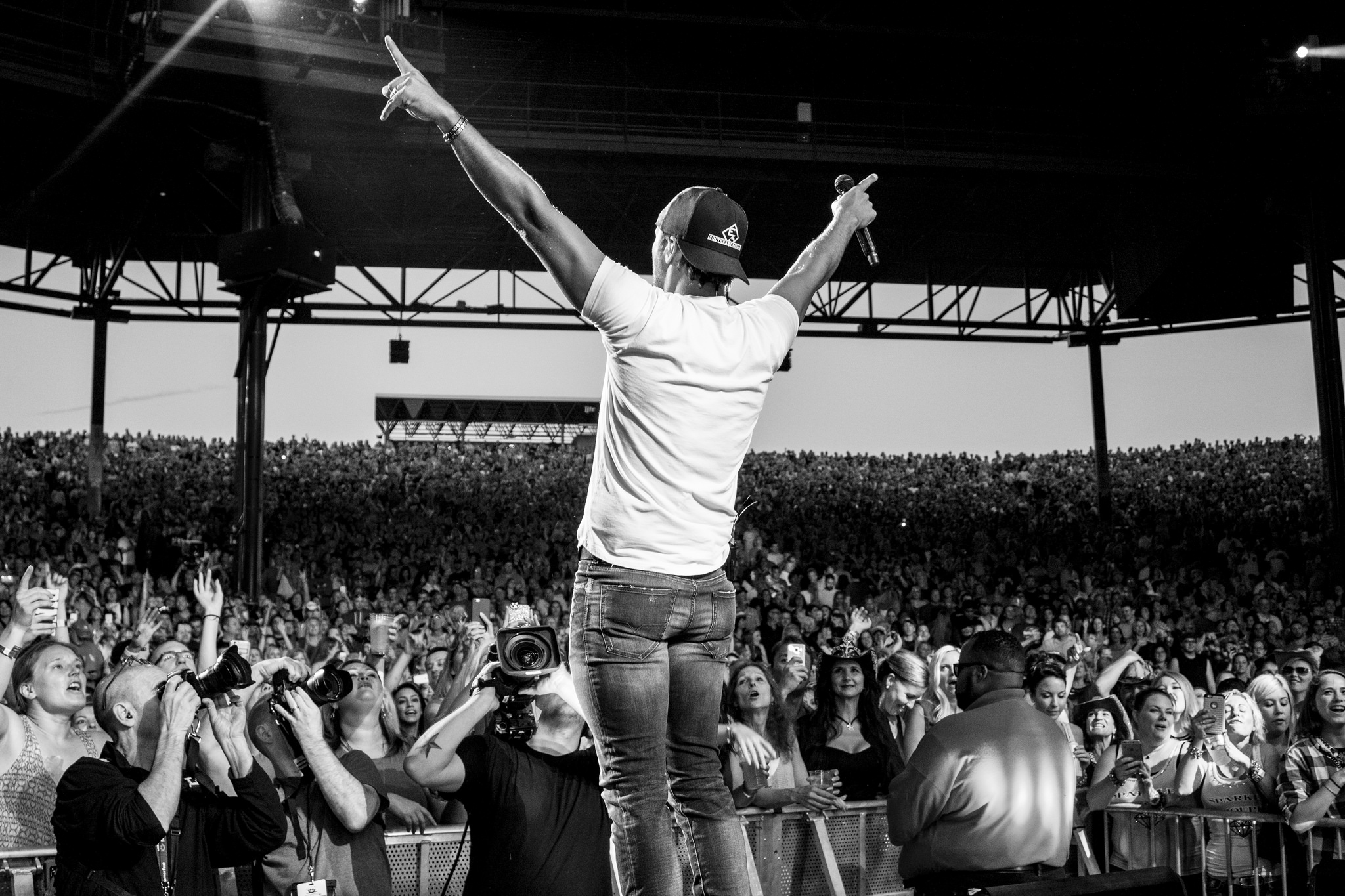 Photo by Dan Garcia/The Early Registration