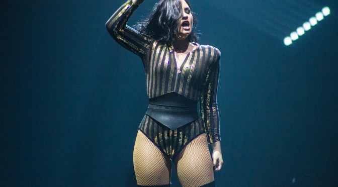 6 Can’t Miss Chicago Concerts in October: Lizzo, Demi Lovato, Harry Styles & More