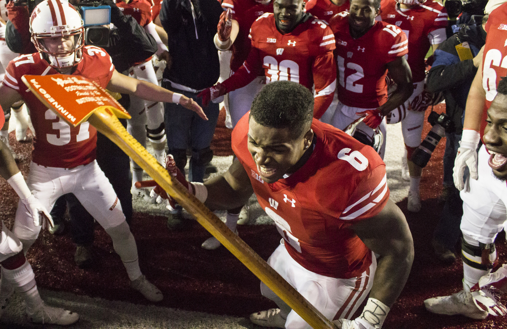 Photo by Dan Garcia/The Early Registration