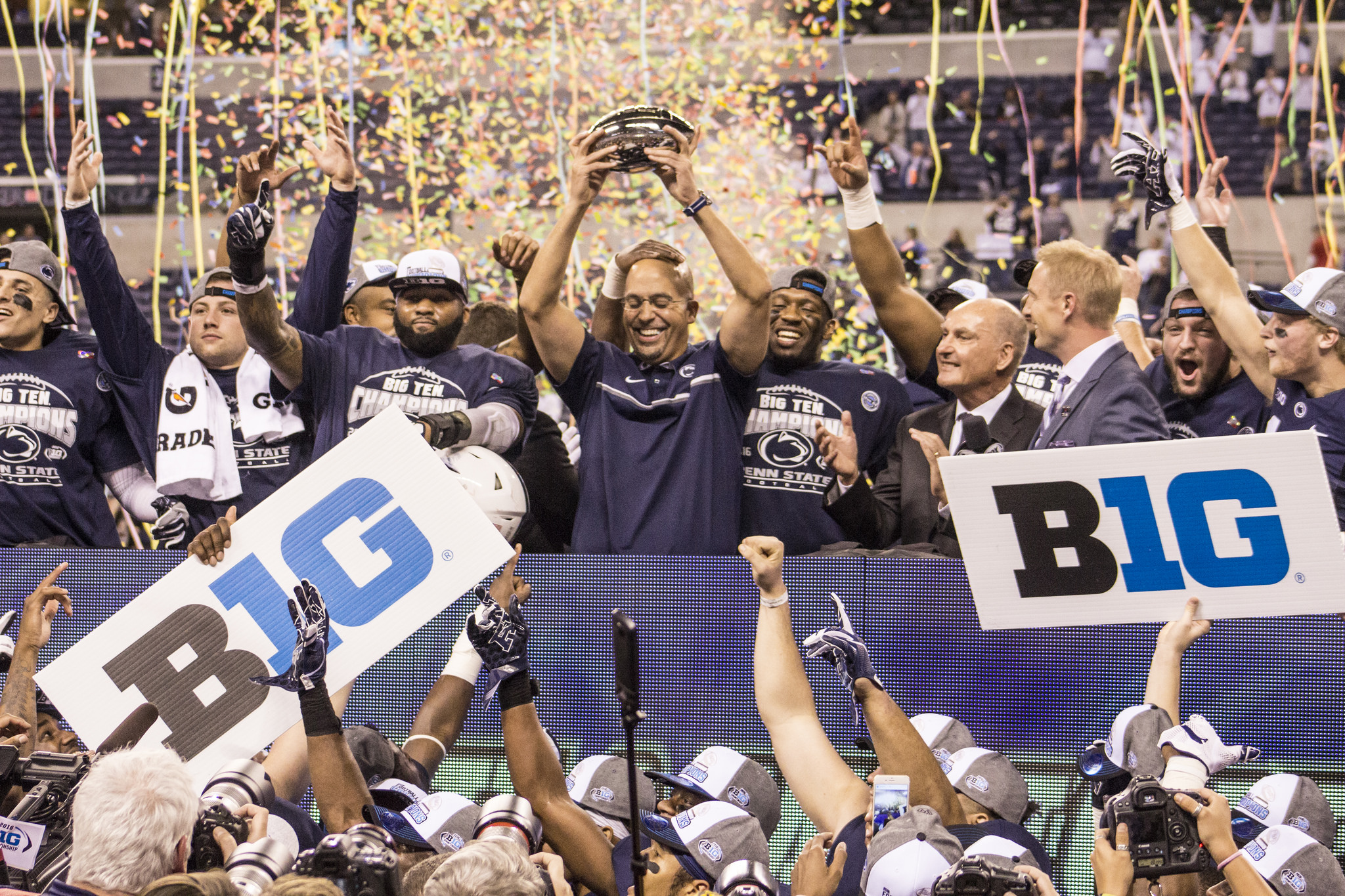 Photo by Dan Garcia/The Early Registration