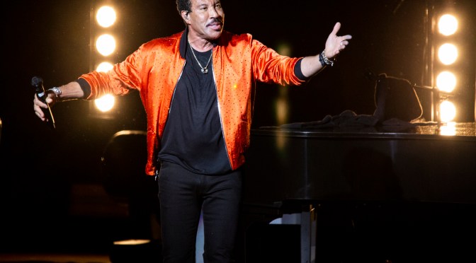 Photos: Lionel Richie Brings the Hits to the Ravinia Festival in Highland Park, IL