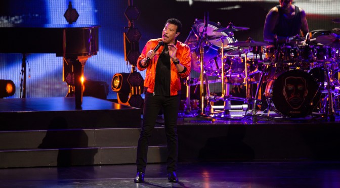 Photos: Lionel Richie Brings The Hits to Summerfest in Milwaukee