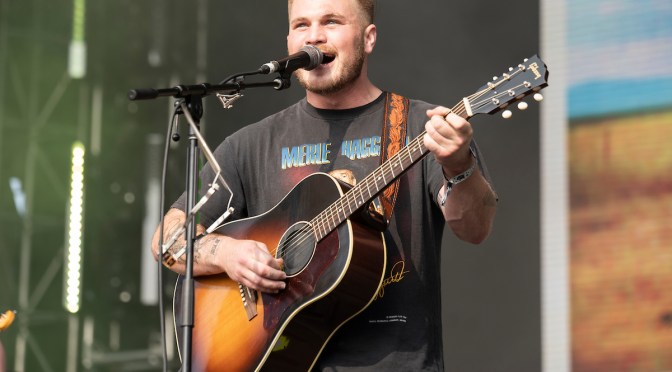 Zach Bryan and Turnpike Troubadours Kick Off Windy City Smokeout 2022