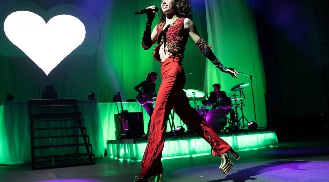 Conan Gray Delivers for his Largest Crowd to Date at Chicago’s Huntington Bank Pavilion