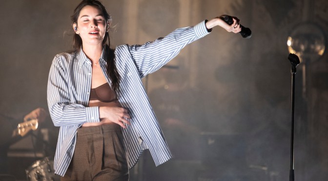 Review: Gracie Abrams Delivers a No “Risk” All Reward Performance at Chicago’s Aragon Ballroom