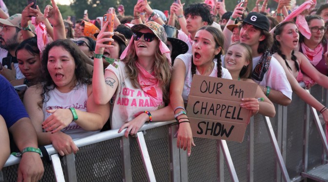ACL Fest Weekend 2 Day 3 in Photos: Chappell Roan, That Mexican OT, Orville Peck & More