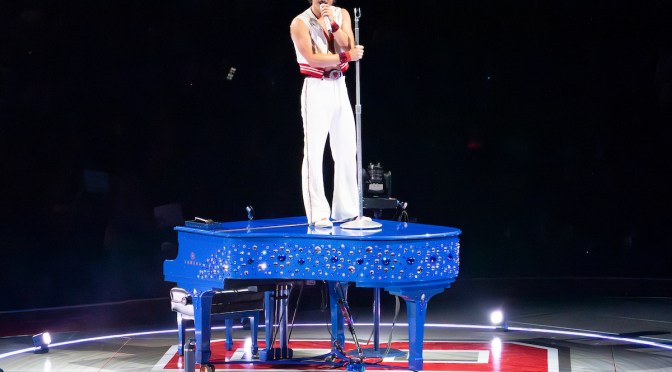 Benson Boone Brings Acrobatics Heart and Humor to Sold Out United Center Stop of American Heart Tour